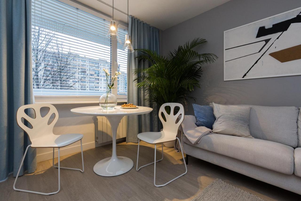 Apartament Bielany 3 Min From Metro With 5-Meals Per Day Diet Catering, Air Conditioning And Free Parking Warszawa Eksteriør billede