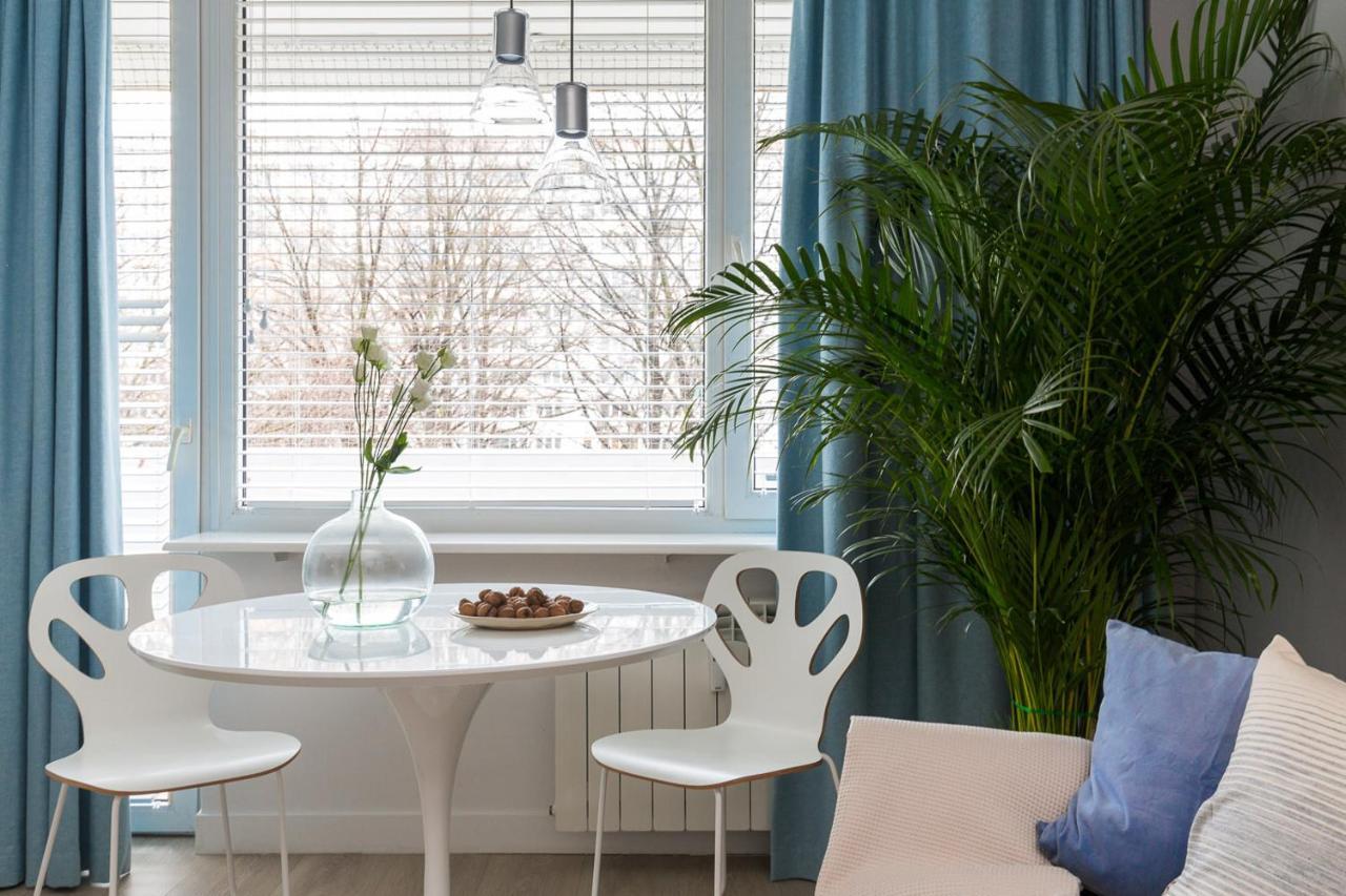 Apartament Bielany 3 Min From Metro With 5-Meals Per Day Diet Catering, Air Conditioning And Free Parking Warszawa Eksteriør billede