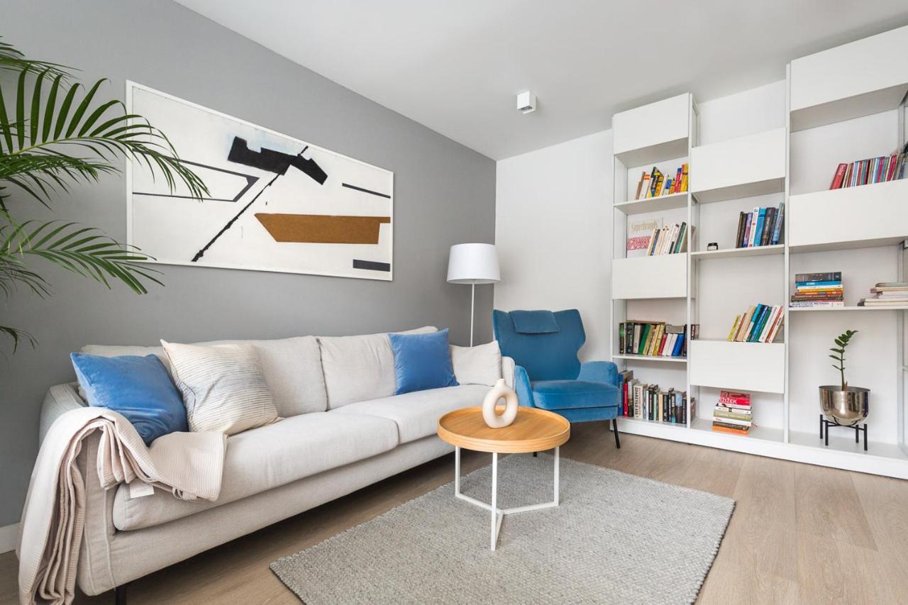 Apartament Bielany 3 Min From Metro With 5-Meals Per Day Diet Catering, Air Conditioning And Free Parking Warszawa Eksteriør billede